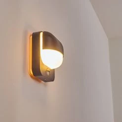 Hofstein Außenwandleuchte Caldes Schwarz, 1-flammig, Bewegungsmelder 21 Hofstein Außenwandleuchte Caldes Schwarz, 1-flammig, Bewegungsmelder -Außenleuchten Verkäufe aussenwandleuchte caldes h3399859 9