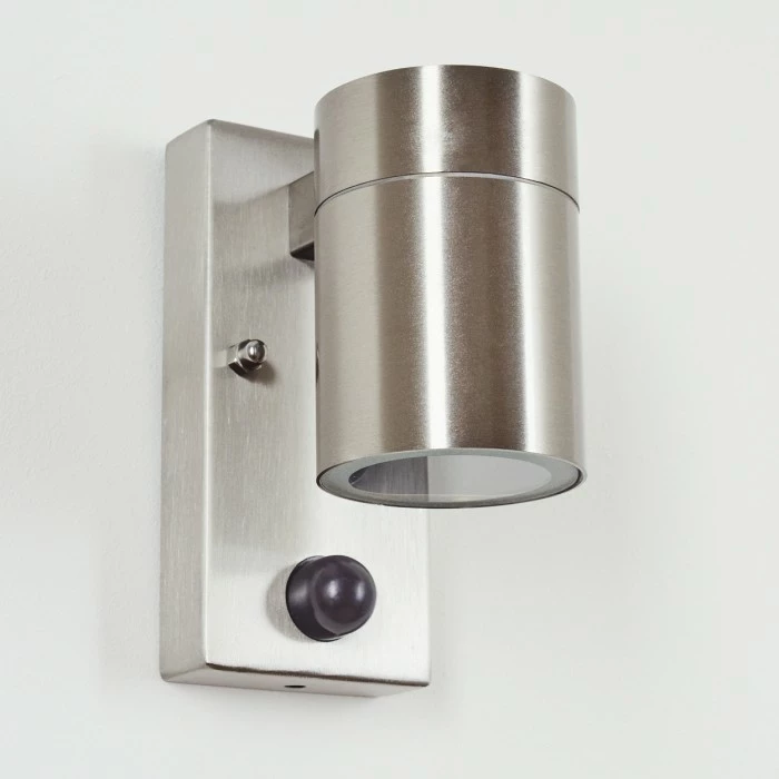 Hofstein Bessiebelle Außenwandleuchte Edelstahl, 1-flammig, Bewegungsmelder 11 Hofstein Bessiebelle Außenwandleuchte Edelstahl, 1-flammig, Bewegungsmelder – Bild 11