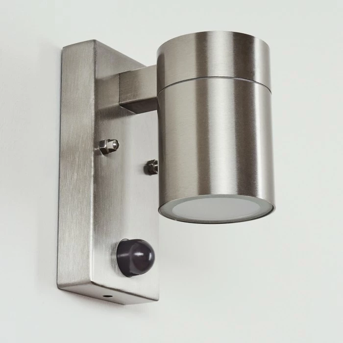 Hofstein Bessiebelle Außenwandleuchte Edelstahl, 1-flammig, Bewegungsmelder 8 Hofstein Bessiebelle Außenwandleuchte Edelstahl, 1-flammig, Bewegungsmelder – Bild 8