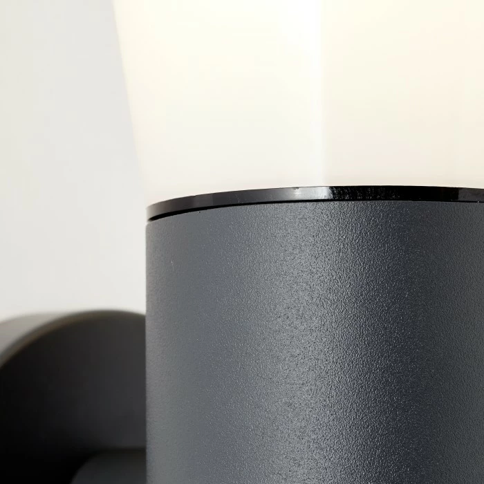 Brilliant Leuchten Brilliant Cliffi Außenwandleuchte Anthrazit, 1-flammig, Bewegungsmelder 4 Brilliant Leuchten Brilliant Cliffi Außenwandleuchte Anthrazit, 1-flammig, Bewegungsmelder – Bild 4