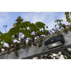 Lutec Lampen Lutec ARROW Solar-Außenwandleuchte LED Anthrazit, 1-flammig, Bewegungsmelder