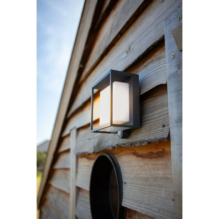 Lutec Lampen Lutec Curtis Solar Wandleuchte LED Anthrazit, 1-flammig, Bewegungsmelder 4 Lutec Lampen Lutec Curtis Solar Wandleuchte LED Anthrazit, 1-flammig, Bewegungsmelder – Bild 4