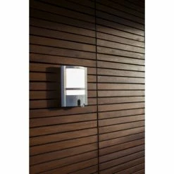 Lutec Lampen Lutec VESTA CAM Aussenwandleuchte LED Edelstahl, 1-flammig, Bewegungsmelder