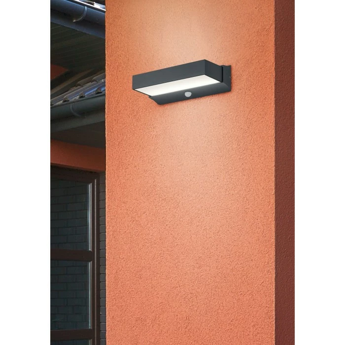 Trio Leuchten CUANDO Aussenwandleuchte LED Anthrazit, 1-flammig, Bewegungsmelder 2 Trio Leuchten CUANDO Aussenwandleuchte LED Anthrazit, 1-flammig, Bewegungsmelder – Bild 2