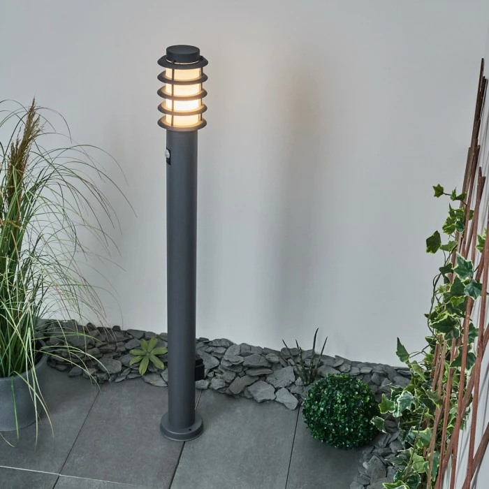 Hofstein Tunes Wegeleuchte Anthrazit, 1-flammig, Bewegungsmelder 9 Hofstein Tunes Wegeleuchte Anthrazit, 1-flammig, Bewegungsmelder – Bild 9