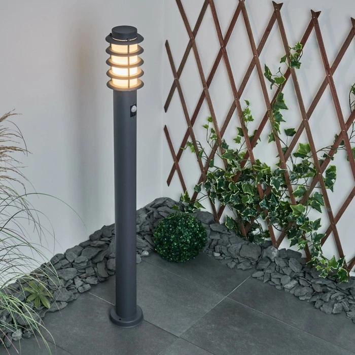 Hofstein Tunes Wegeleuchte Anthrazit, 1-flammig, Bewegungsmelder 9 Hofstein Tunes Wegeleuchte Anthrazit, 1-flammig, Bewegungsmelder – Bild 9